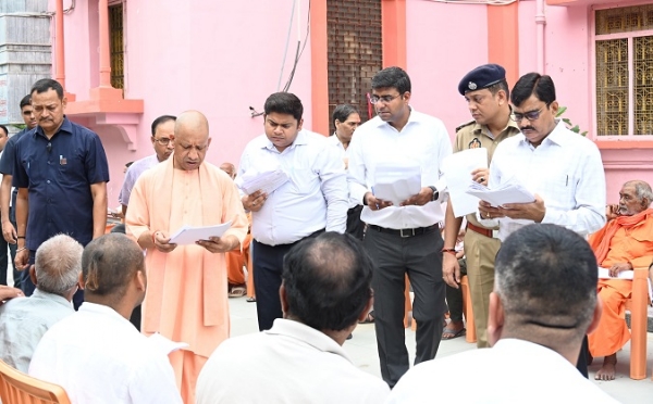 UP-CM-YOGI-PRD-JAWAN-GKP UP-CM-YOGI-PRD-JAWAN-GKP