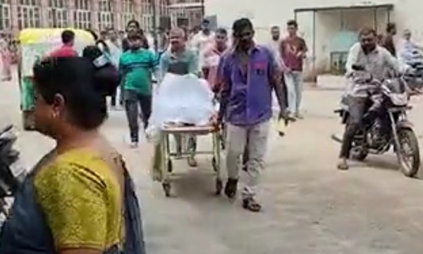 3-die-after-falling-into-Well-Bhavnagar 3-die-after-falling-into-Well-Bhavnagar