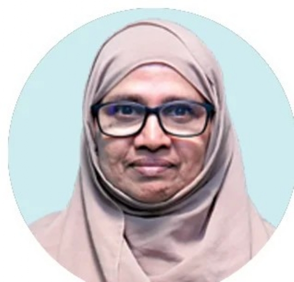 تعلیم کردار ، تہذیب اور روح کی تشکیل کرتی ہے: رحمت النسائ تعلیم کردار ، تہذیب اور روح کی تشکیل کرتی ہے: رحمت النسائ