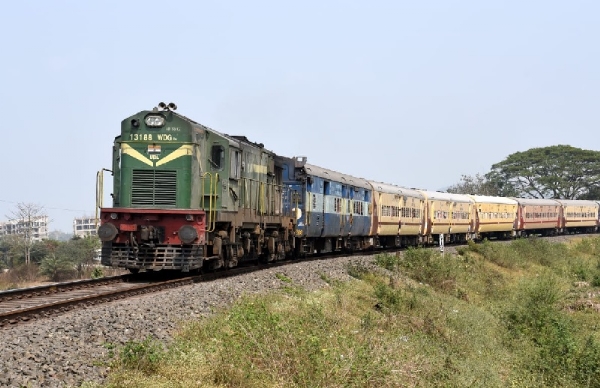भारतीय ट्रेन