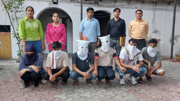 पकड़े गए छह बांग्लादेशी की फोटो पकड़े गए छह बांग्लादेशी की फोटो