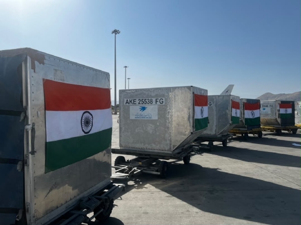 भारत से अफगानिस्तान को चिकित्सीय सहायता मिली । भारत से अफगानिस्तान को चिकित्सीय सहायता मिली ।