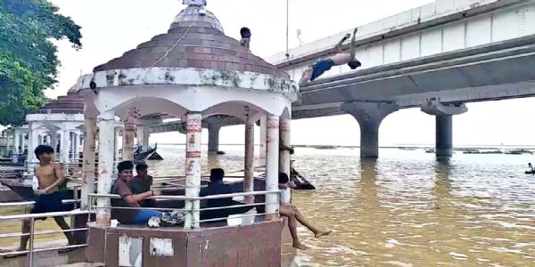 بہار میں گنگا ندی میں طغیانی، ہر دو گھنٹے میں 2 سینٹی میٹرسطح آب میں اضافہ