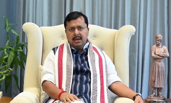 bjp-nitin-navin-On-congress bjp-nitin-navin-On-congress