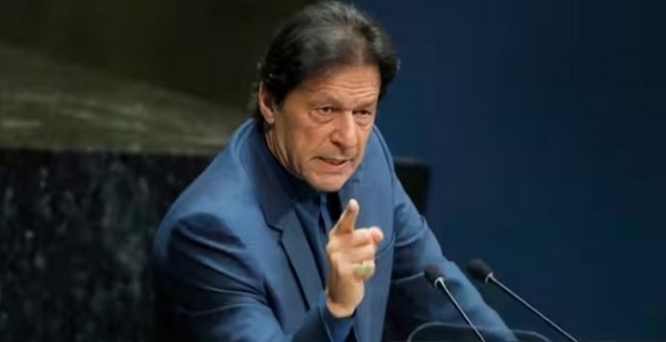 پاکستان کے معزول وزیر اعظم عمران خان۔ فوٹو: انٹرنیٹ میڈیا پاکستان کے معزول وزیر اعظم عمران خان۔ فوٹو: انٹرنیٹ میڈیا