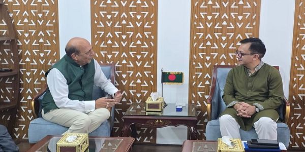 بھارت بنگلہ دیش کے ساتھ مضبوط تجارتی تعلقات چاہتا ہے: دنیش تریویدی