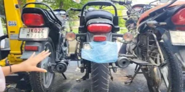 نمبر پلیٹ کے ساتھ چھیڑ چھاڑ کرنے والوں کے خلاف کارروائی