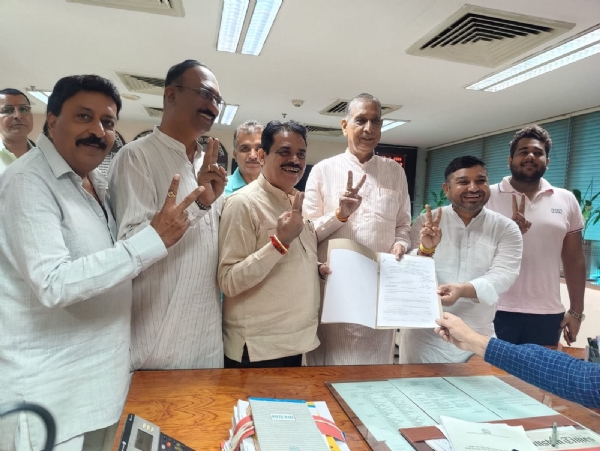 YOGESH-VERMA-AGAIN-FILED-NOMINATION-MCD-EDUCATION-