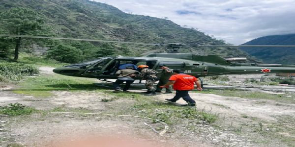نیپال میں سرنگوں میں پھنسے افراد کے ریسکیو کےلئے بھارت نے خصوصی ٹیم بھیجی، 10 ٹن امدادی سامان بھی پہنچا