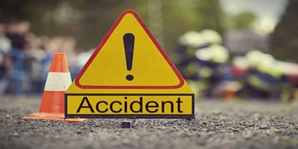 شجال پور-آشٹا سڑک پر پک اپ نے موٹر سائیکل کو ٹکر ماری، باپ بیٹے کی موقع پر ہی موت
