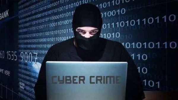 سائیبر فراڈ کی علامتی تصویر سائیبر فراڈ کی علامتی تصویر