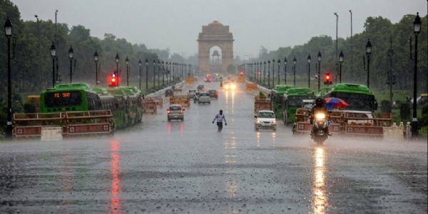 DELHI-NCR-RAIN-RELIEF-SHOWER-WATERLOGGING DELHI-NCR-RAIN-RELIEF-SHOWER-WATERLOGGING