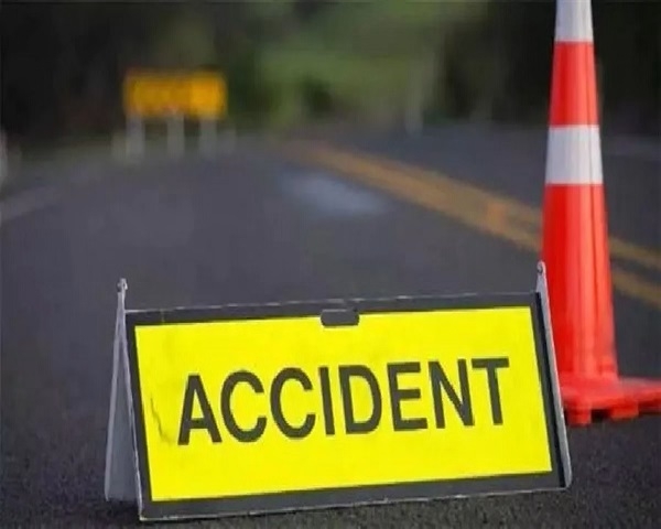 دہلی-میرٹھ ایکسپریس وے پر المناک حادثہ، تین کانوڑ یاتری ہلاک دہلی-میرٹھ ایکسپریس وے پر المناک حادثہ، تین کانوڑ یاتری ہلاک