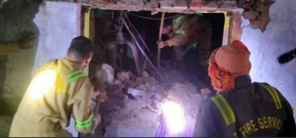 اطلاع ملتے ہی امدادی اور بچاو کی کارروائیاں شروع کر دی گئیں۔
