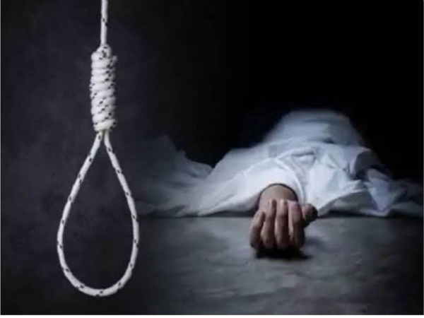 بے روزگاری سے تنگ ایک شخص نے خودکشی کی، دو نوجوانوں کی لاشیں ملیں بے روزگاری سے تنگ ایک شخص نے خودکشی کی، دو نوجوانوں کی لاشیں ملیں