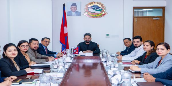 نیپال کے سیلاب متاثرہ خاندانوں کو ہر ماہ 15 ہزار روپے کی امداد ملے گی