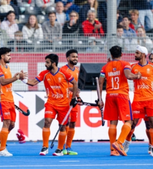 ایشین گیمز 2026: ہاکی میں بھارت کی نظریں سونے کے تمغے پر، لاس اینجلس اولمپکس کا ٹکٹ بھی داؤ پر ایشین گیمز 2026: ہاکی میں بھارت کی نظریں سونے کے تمغے پر، لاس اینجلس اولمپکس کا ٹکٹ بھی داؤ پر