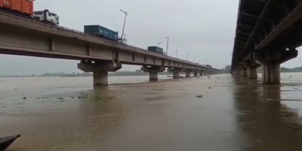 گنگا بیراج میں پانی کی سطح 27 سینٹی میٹر کم ہوئی، خطرے کے نشان سے 1.18 میٹر نیچے