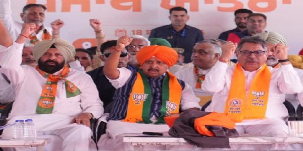 پنجاب کے لوگوں کو ”اڑتا پنجاب“ نہیں بلکہ ”ابھرتا پنجاب“ چاہیے: نتن نوین