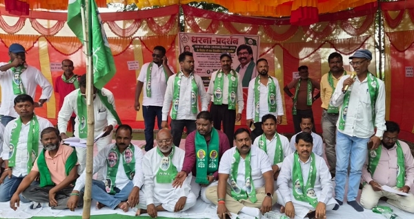 JH-JMM-HOLDS-PROTEST-AGAINST-MMDR-IN-ORMANJHI JH-JMM-HOLDS-PROTEST-AGAINST-MMDR-IN-ORMANJHI
