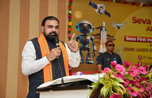 خدمت کے ساتھ اختراع اور صنعت کاری کے ذریعے بہار کو نئی بلندیوں پر لے جانا ہے: سمراٹ چودھری خدمت کے ساتھ اختراع اور صنعت کاری کے ذریعے بہار کو نئی بلندیوں پر لے جانا ہے: سمراٹ چودھری