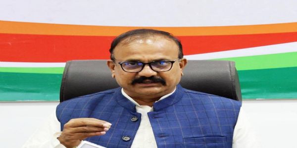 ریاست میں خشک سالی کی سنگین صورتحال، حکومت بے حس ، کسانوں کو فی ہیکٹر 50 ہزار روپے اور مکمل قرض معافی دئے جانے کا مطالبہ