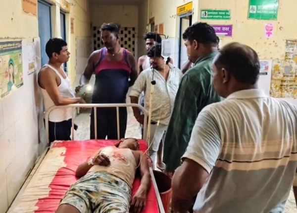 LEOPARD-ATTACKED-MEN-INJURED- LEOPARD-ATTACKED-MEN-INJURED-