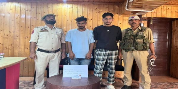 اننت ناگ پولیس نے دو مشتبہ منشیات فروشوں کو گرفتار کیا،ایف اآئی آر درج