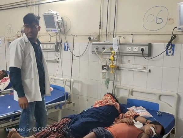 دو معصوم بیٹوں کو زہر دینے کے بعد ماں نے بھی کیڑے مار دوا پی لی دو معصوم بیٹوں کو زہر دینے کے بعد ماں نے بھی کیڑے مار دوا پی لی