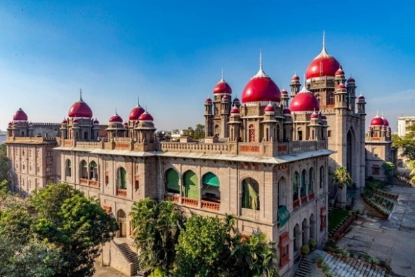 فلم پیراڈائز کے ٹکٹ کی قیمتوں میں اضافے پر ہائی کورٹ کا نظرثانی کا حکم