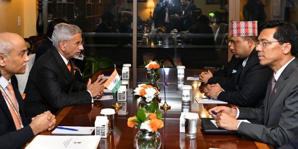 نیویارک میں نیپال کے وزیر خارجہ کھنال نے ایس جے شنکر سے ملاقات کی