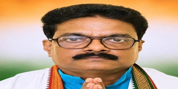 ہائی کورٹ کے ڈویژن بنچ نے نندیگرام سے کانگریس کے امیدوار ملن پردھان کو نئی ضمانت کی درخواست دائر کرنے کی ہدایت کی