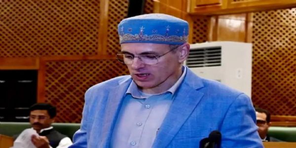 وزیراعلیٰ عمر عبداللہ نے جموں و کشمیر کو مکمل ریاست کا درجہ دینے کی قرارداد پیش کی، بی جے پی کا احتجاج