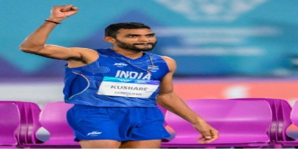 ایشیائی کھیلوں میں بھارت کو مزید دو تمغے، سرویش کو چاندی اور پارول کو کانسی