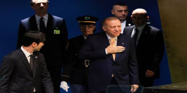 یوکرین، بحیرہ اسود کی سلامتی کے لیے سفارتی کوششیں تیز کرے گا ترکی: ذرائع