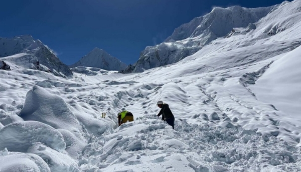 Nepal-Manang-Avalanche-Tourist Nepal-Manang-Avalanche-Tourist