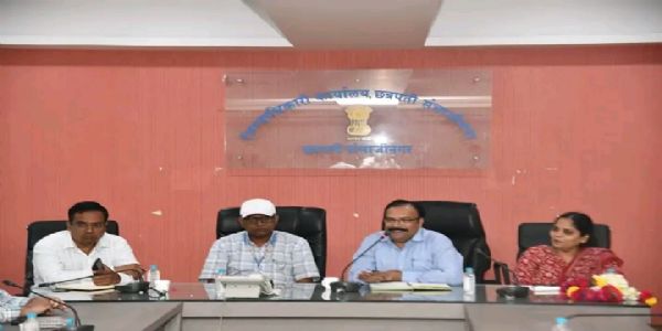 بدلتی میڈیا دنیا میں صحافی نئی ٹیکنالوجی کا مؤثر استعمال کریں: ڈائریکٹر پروین ٹاکے