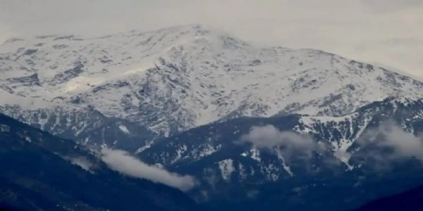 وادی کشمیر میں موسم کی پہلی برفباری متوقع
