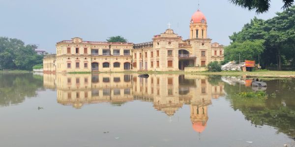 دیہی علاقوں کے بعد اب شہری علاقوں میں داخل ہوا سیلاب کا پانی